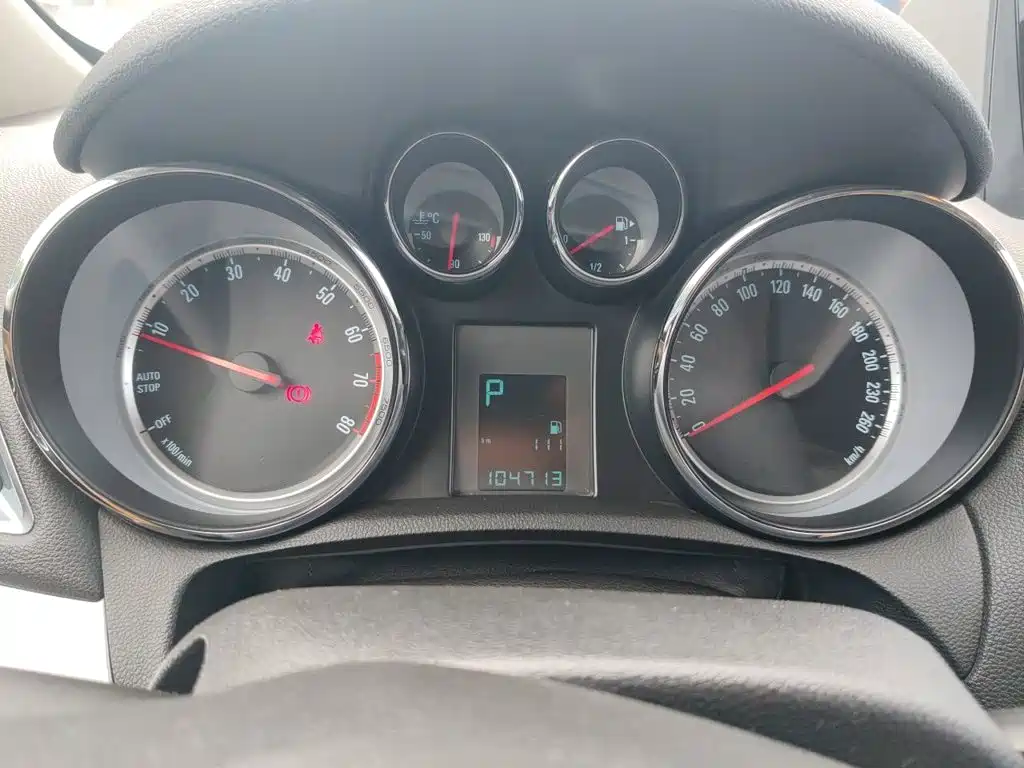 Buick Encore — миниатюра 12