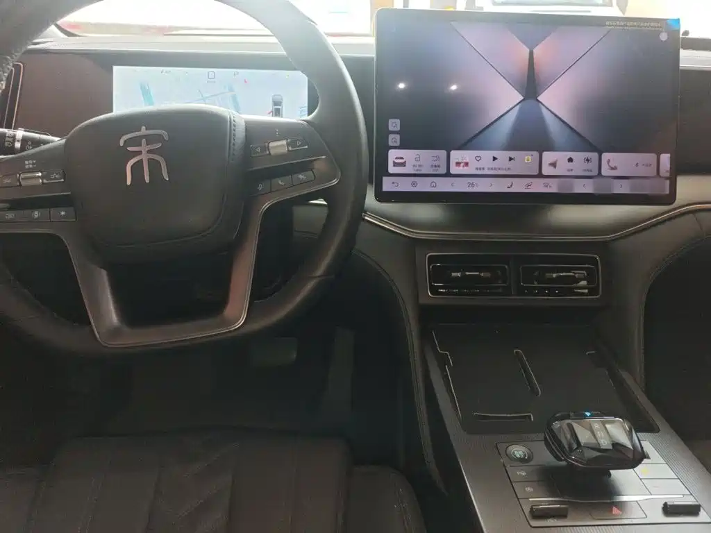 BYD L DM-i — миниатюра 5
