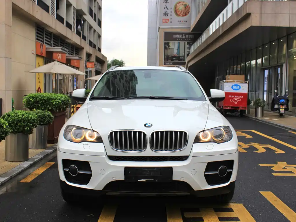 BMW X6 — миниатюра 2
