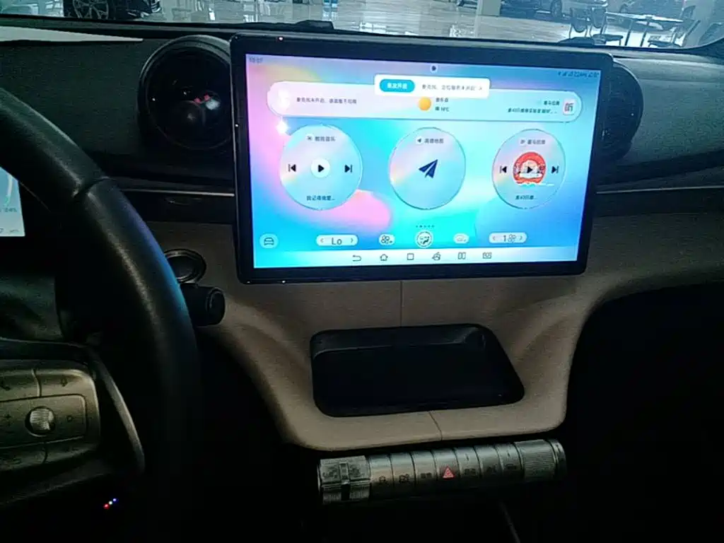 BYD Dolphin — миниатюра 13