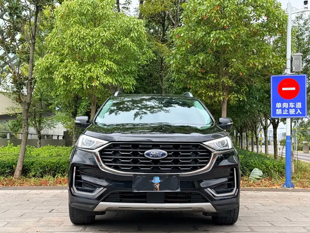 Ford Edge — миниатюра 2