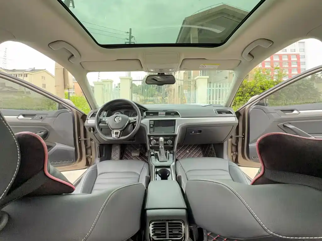 Volkswagen Lamando — миниатюра 6
