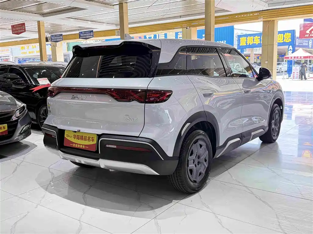 BYD Yuan UP — миниатюра 6