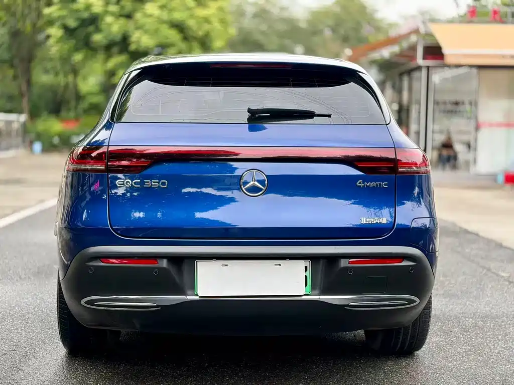 Mercedes-Benz EQC — миниатюра 3