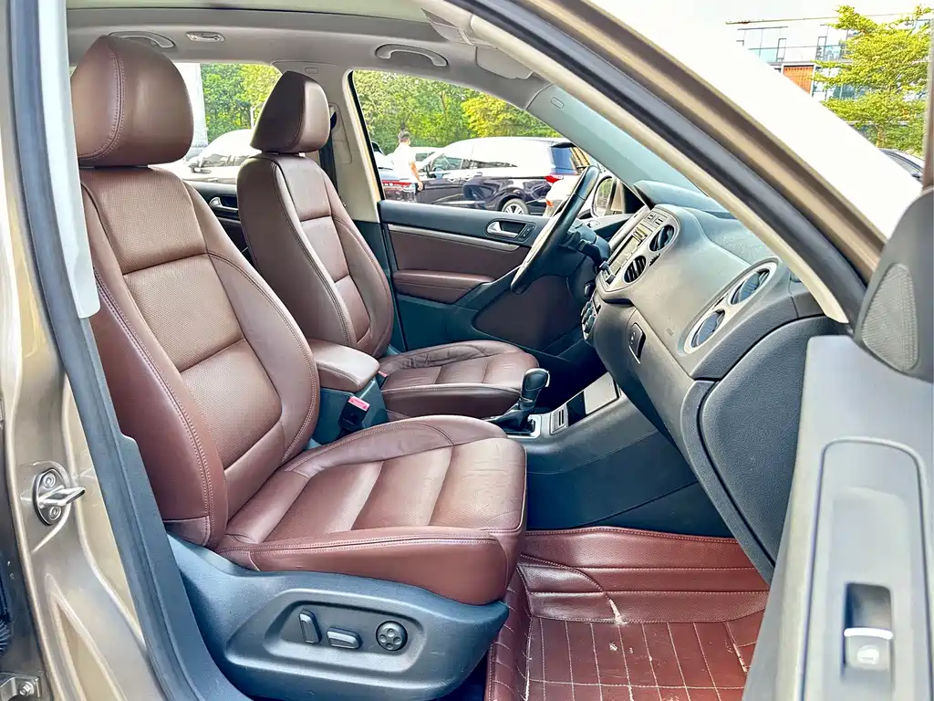 Volkswagen Tiguan — миниатюра 15