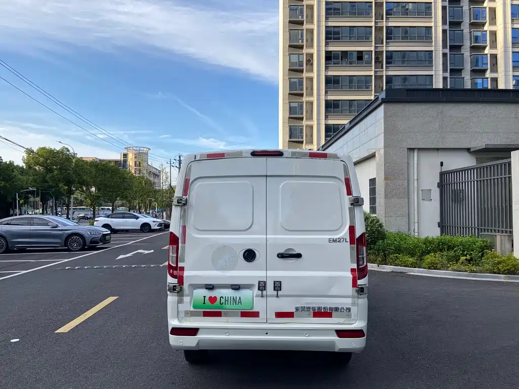 Dongfeng EM27 — миниатюра 6