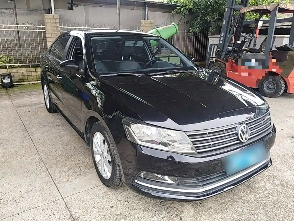 Volkswagen Lavida — миниатюра 4