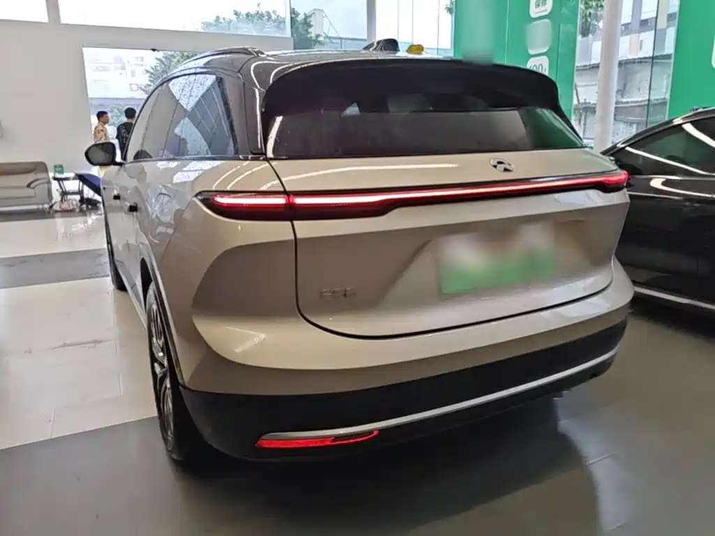 NIO ES6 — миниатюра 5