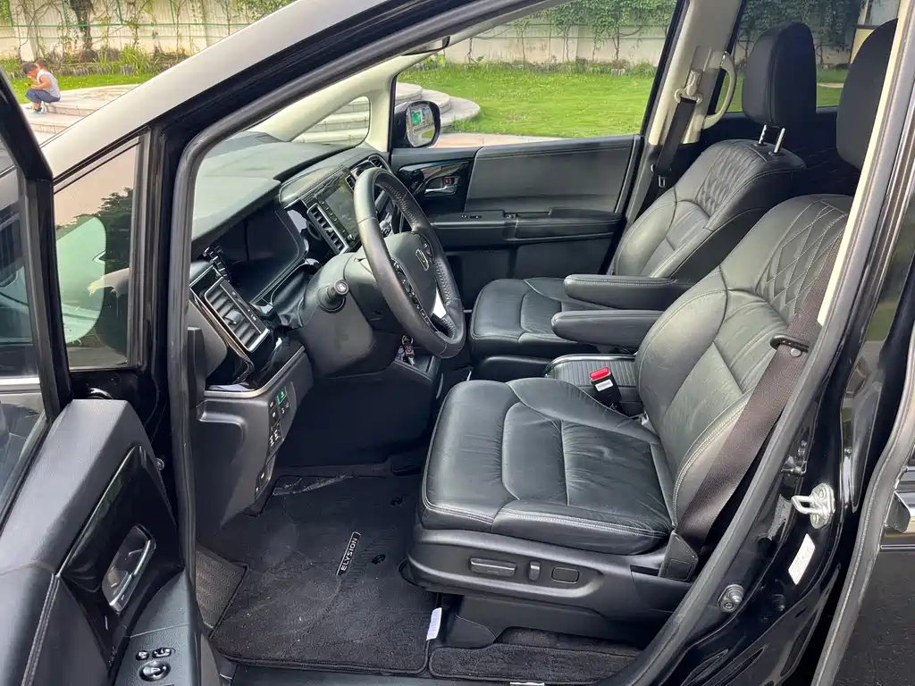 Honda Elysion — миниатюра 4
