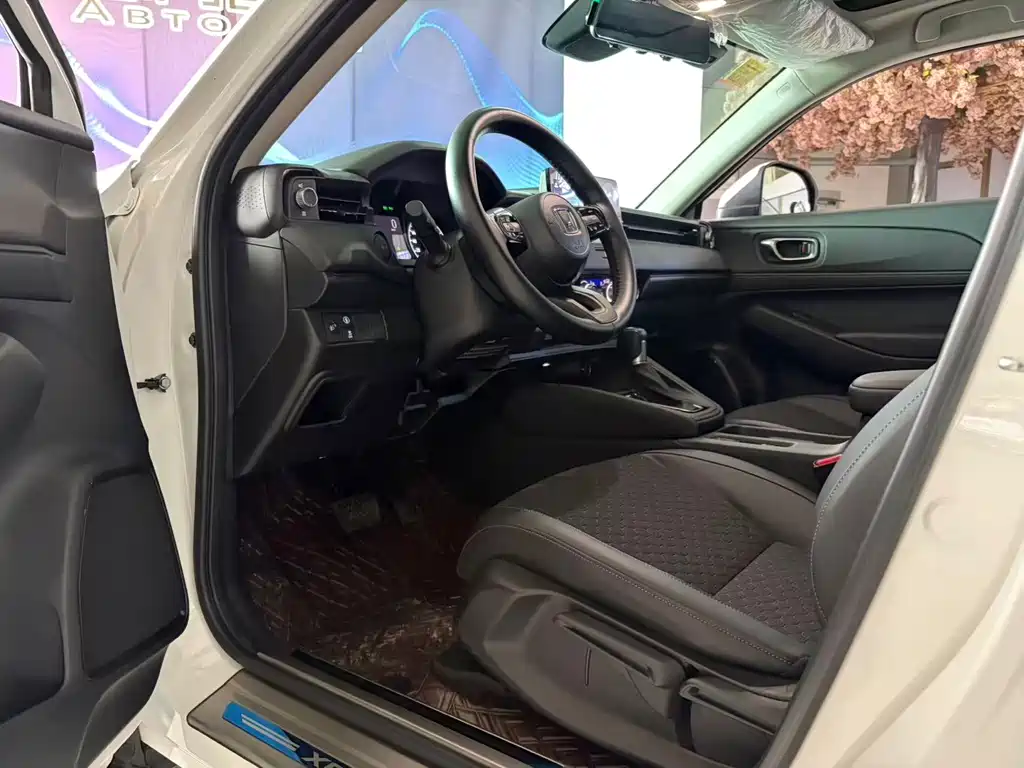 Honda XR-V Facelift 1.5L CVT Trend Edition, фото 16