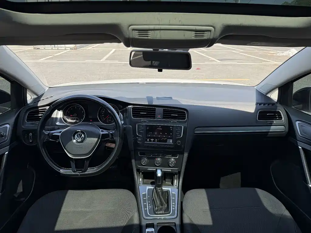 Volkswagen Golf — миниатюра 7