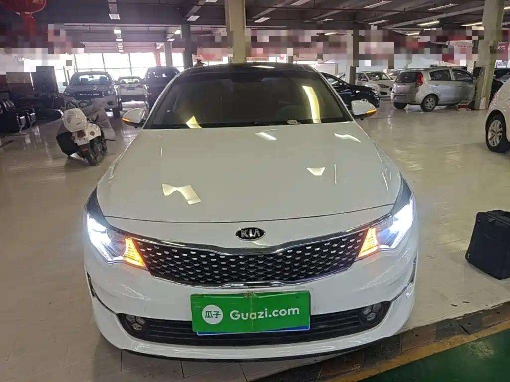 Kia K5 — миниатюра 3