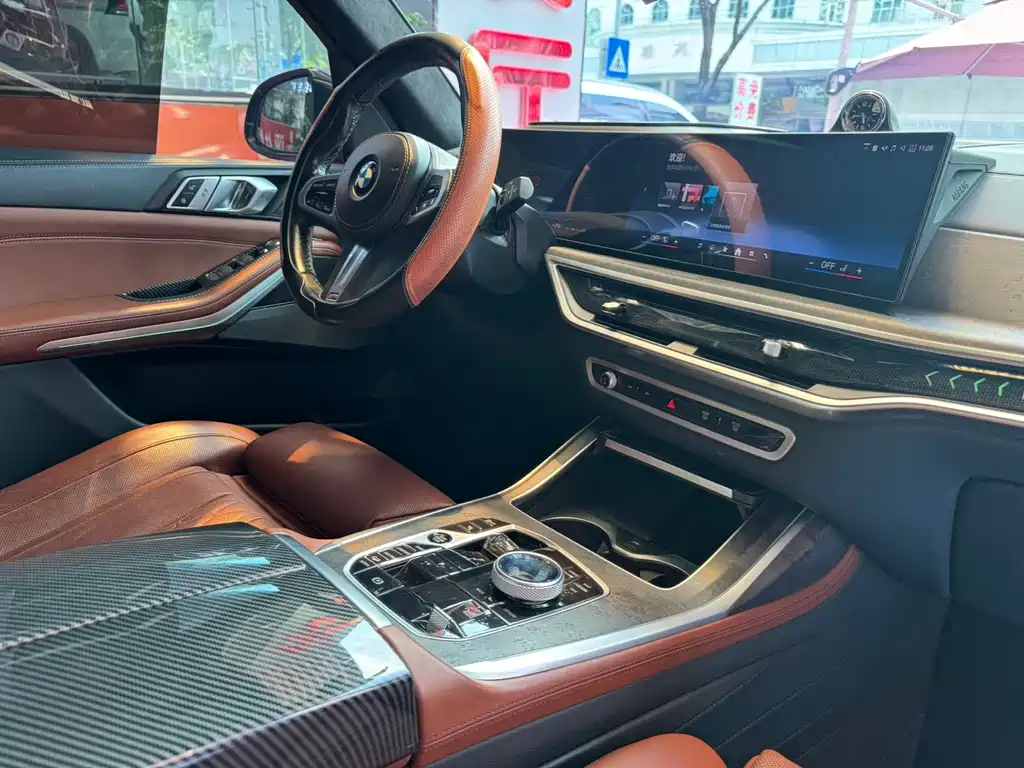 BMW X7 — миниатюра 15