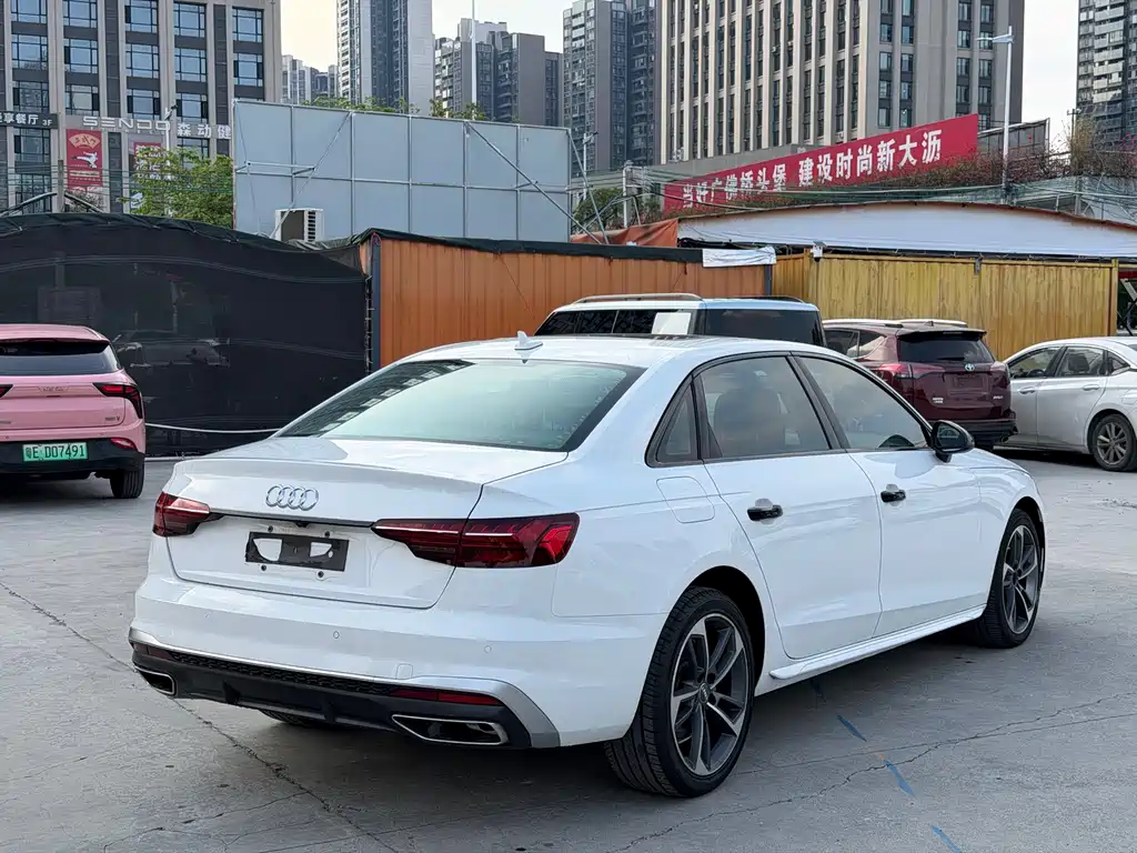 Audi A4L — миниатюра 3