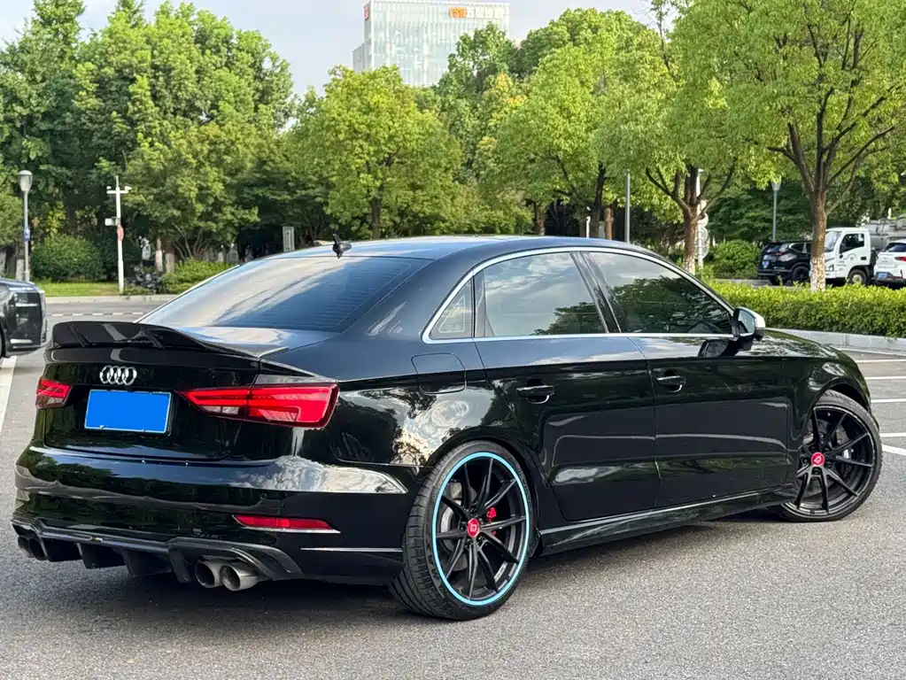Audi S3 S3 2.0T Limousine, фото 3
