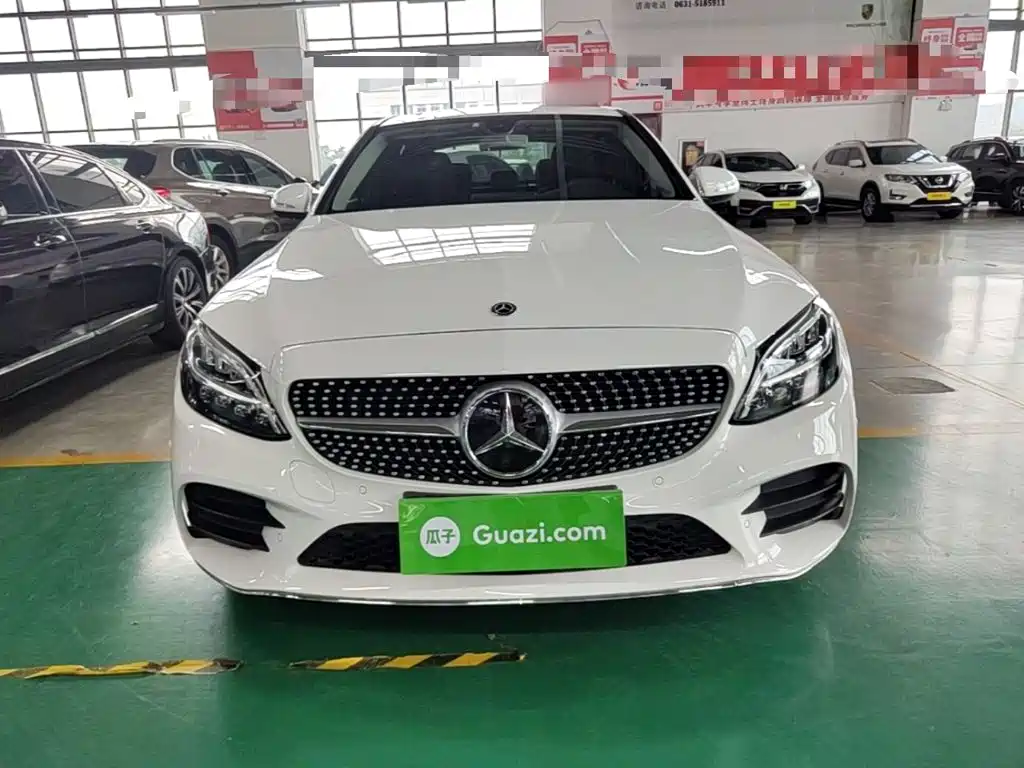 Mercedes-Benz C-Class — миниатюра 3