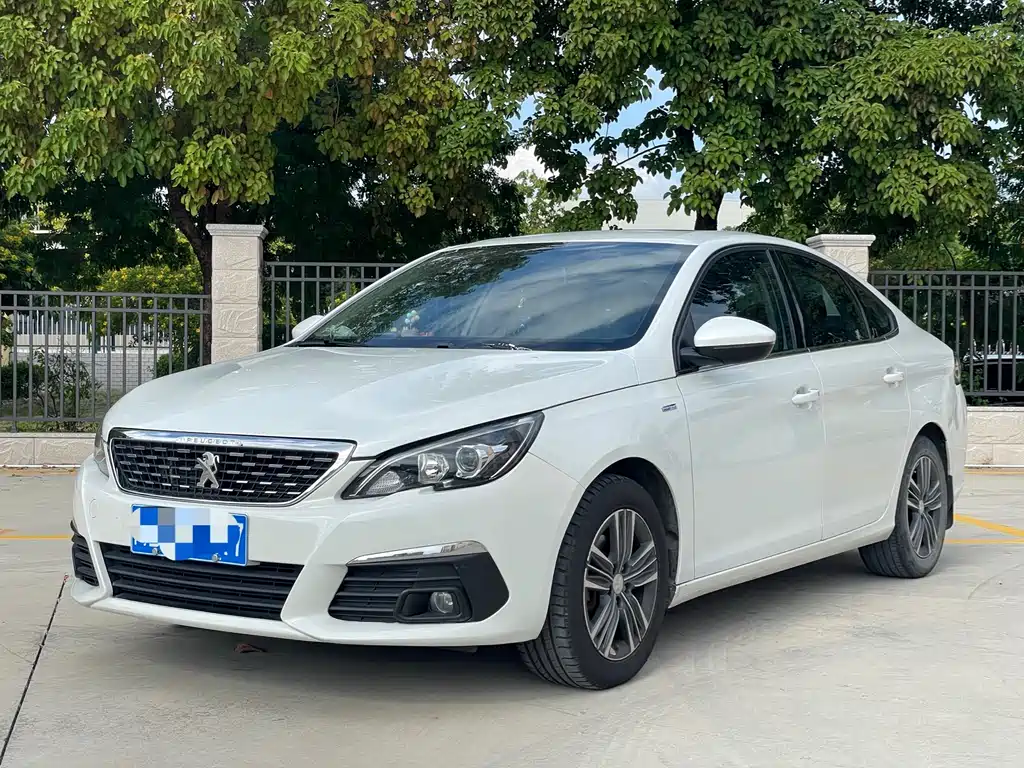 PEUGEOT  308
