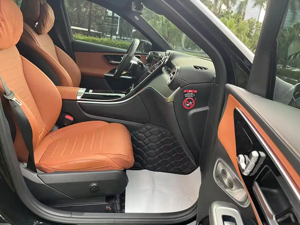 Mercedes-Benz GLC — миниатюра 10