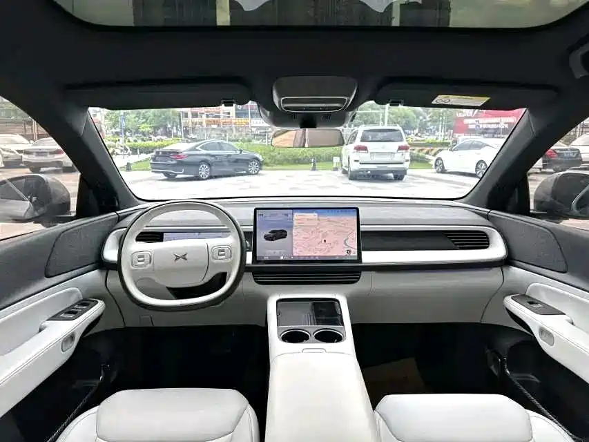 XPeng G6 — миниатюра 5