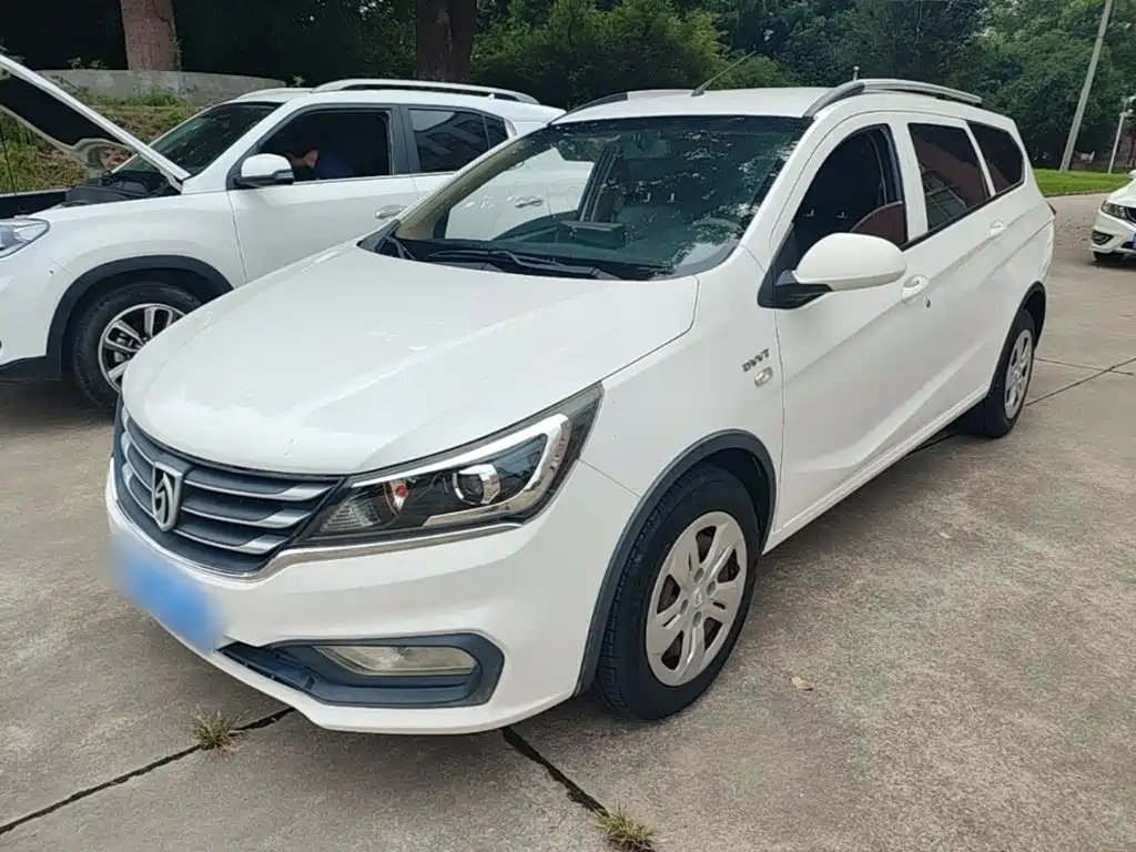 Baojun 310W