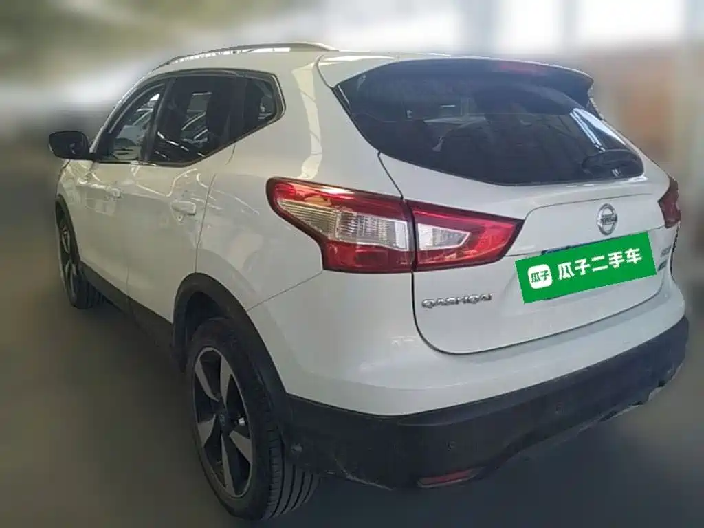 Nissan Qashqai — миниатюра 7