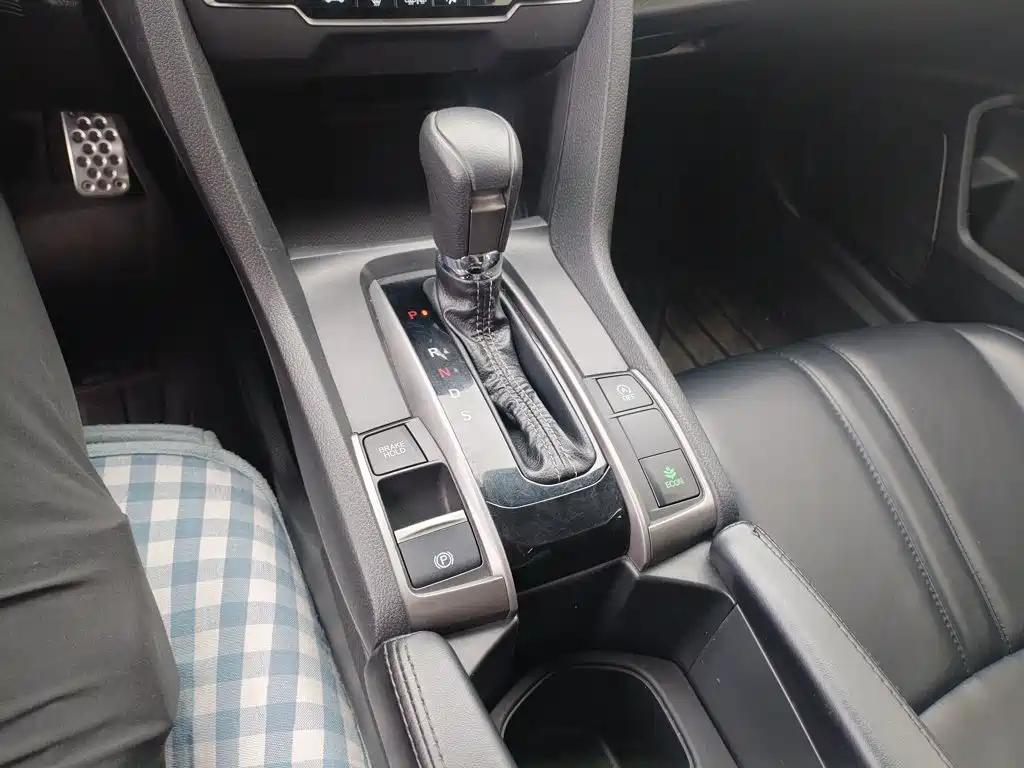 Honda Civic — миниатюра 16