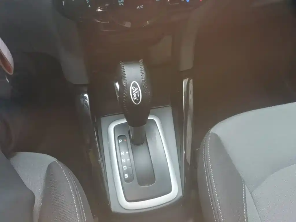 Ford Ecosport — миниатюра 14