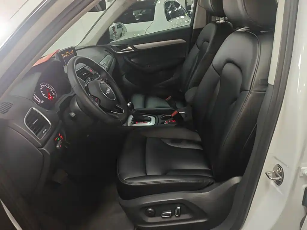 Audi Q3 — миниатюра 15