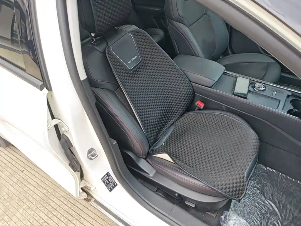 Ford Mondeo — миниатюра 25