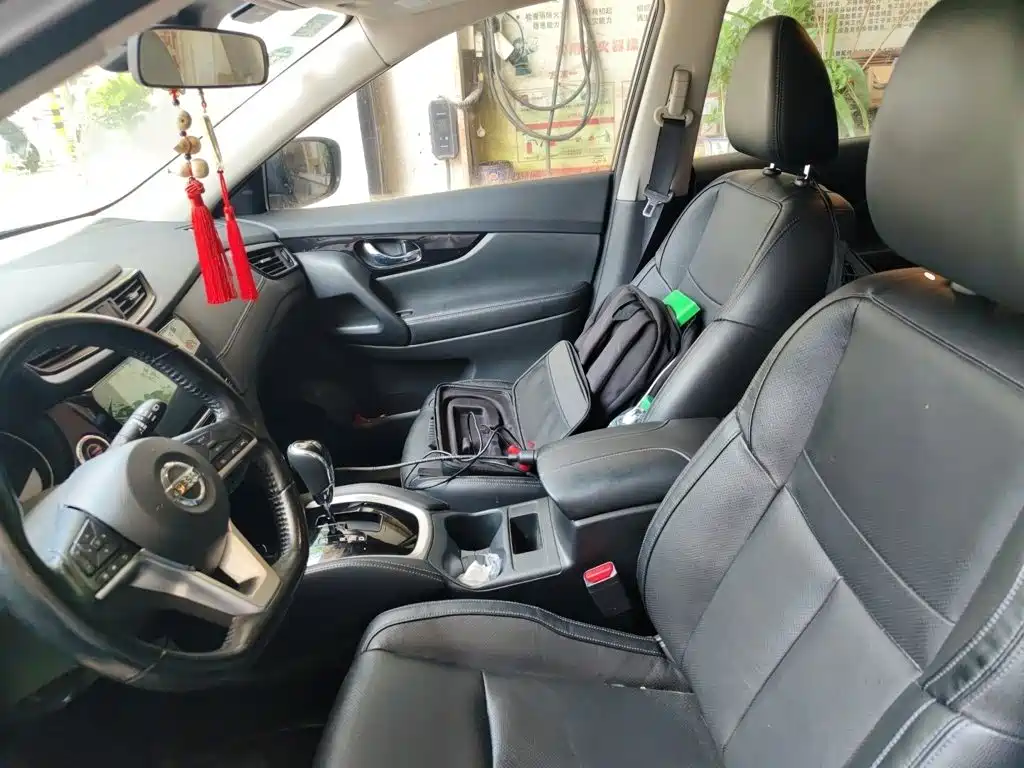 Nissan X-Trail — миниатюра 8