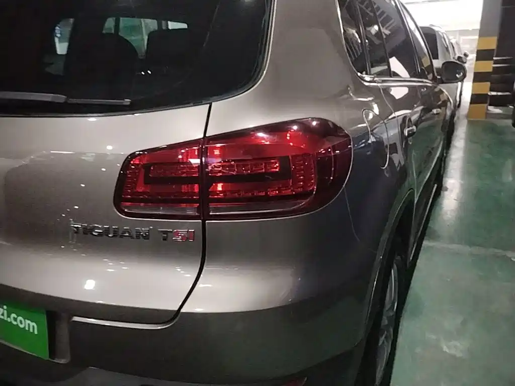 Volkswagen Tiguan — миниатюра 8