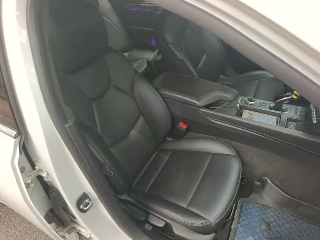 Cadillac CT5 — миниатюра 25