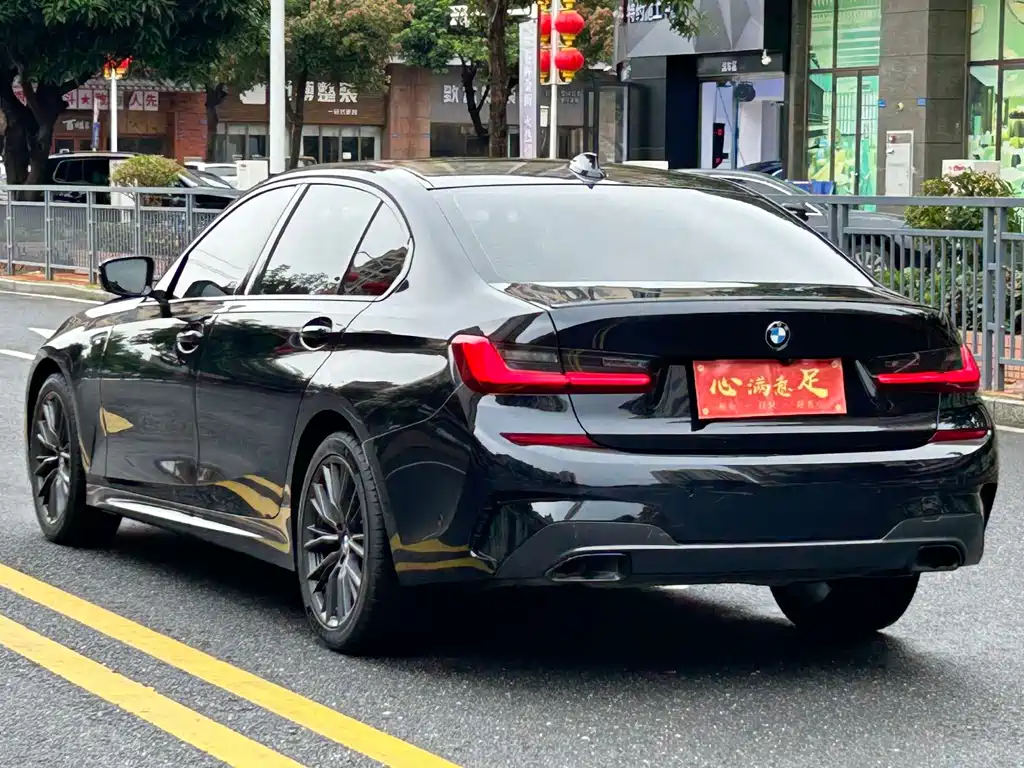BMW 3 Series — миниатюра 6