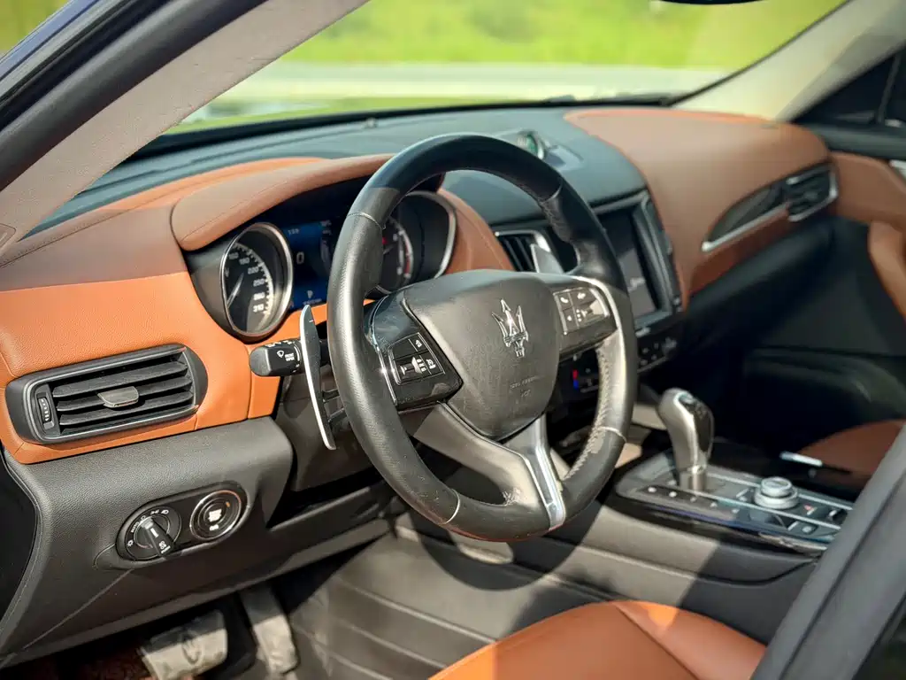 Maserati Levante — миниатюра 8