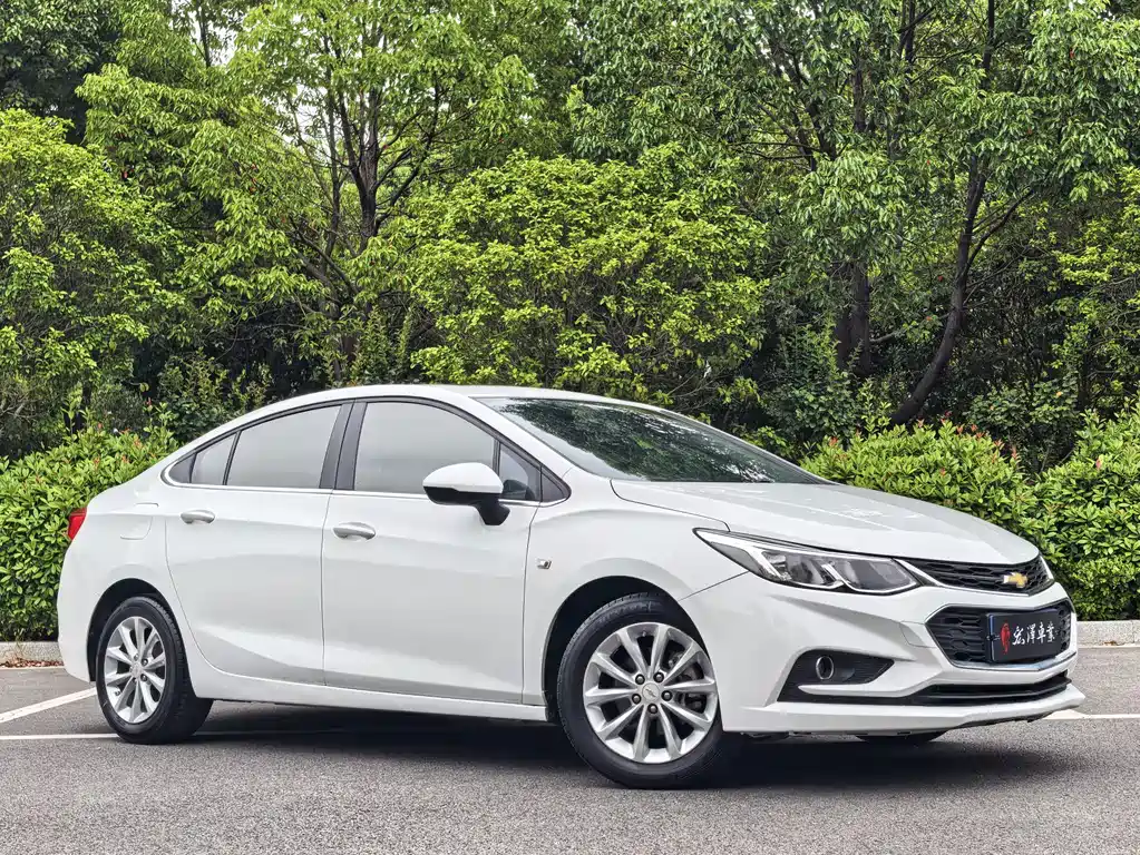 Chevrolet Cruze — миниатюра 3