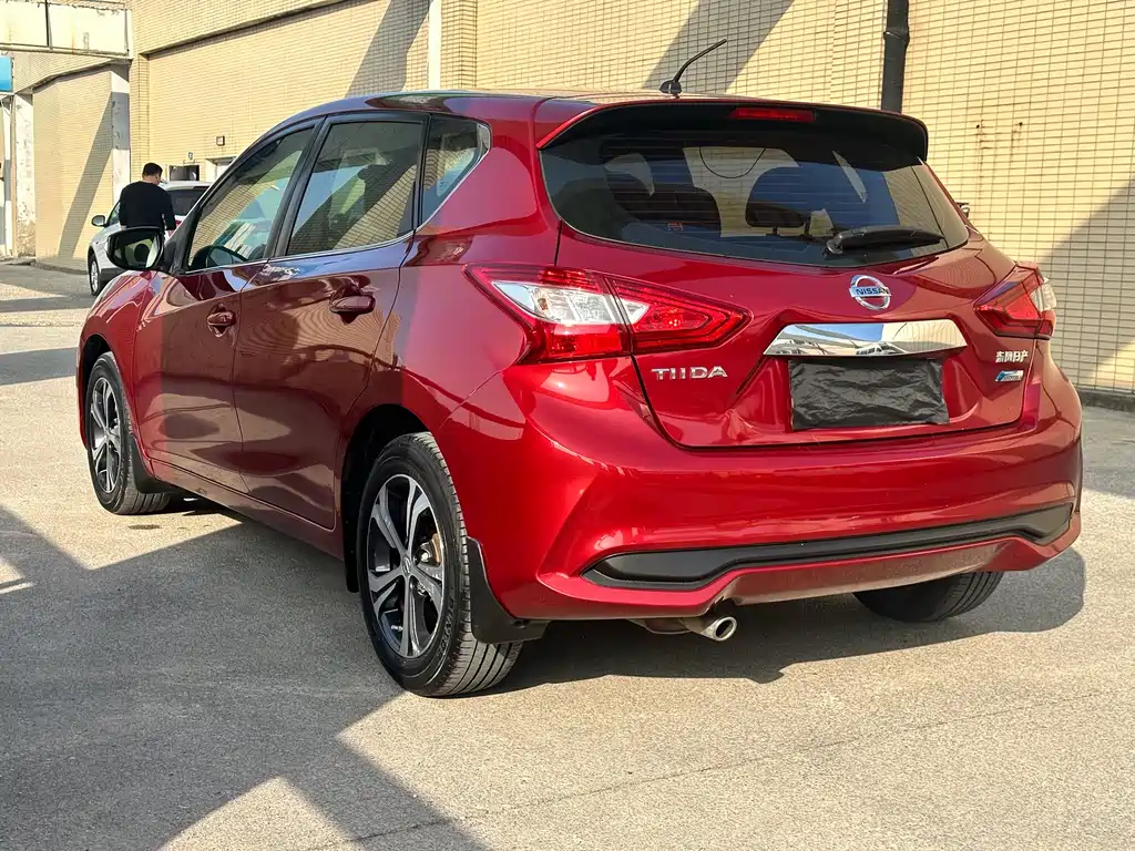 Nissan Tiida 2016 1.6L CVT