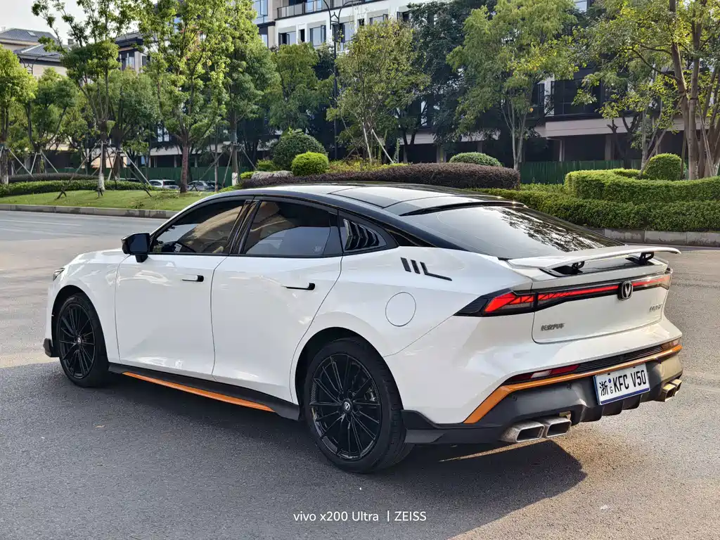 Changan UNI-V — миниатюра 14