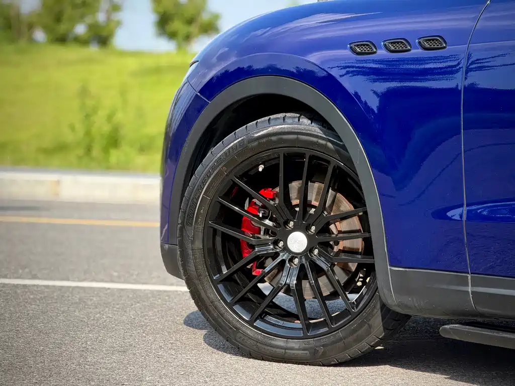 Maserati Levante — миниатюра 6