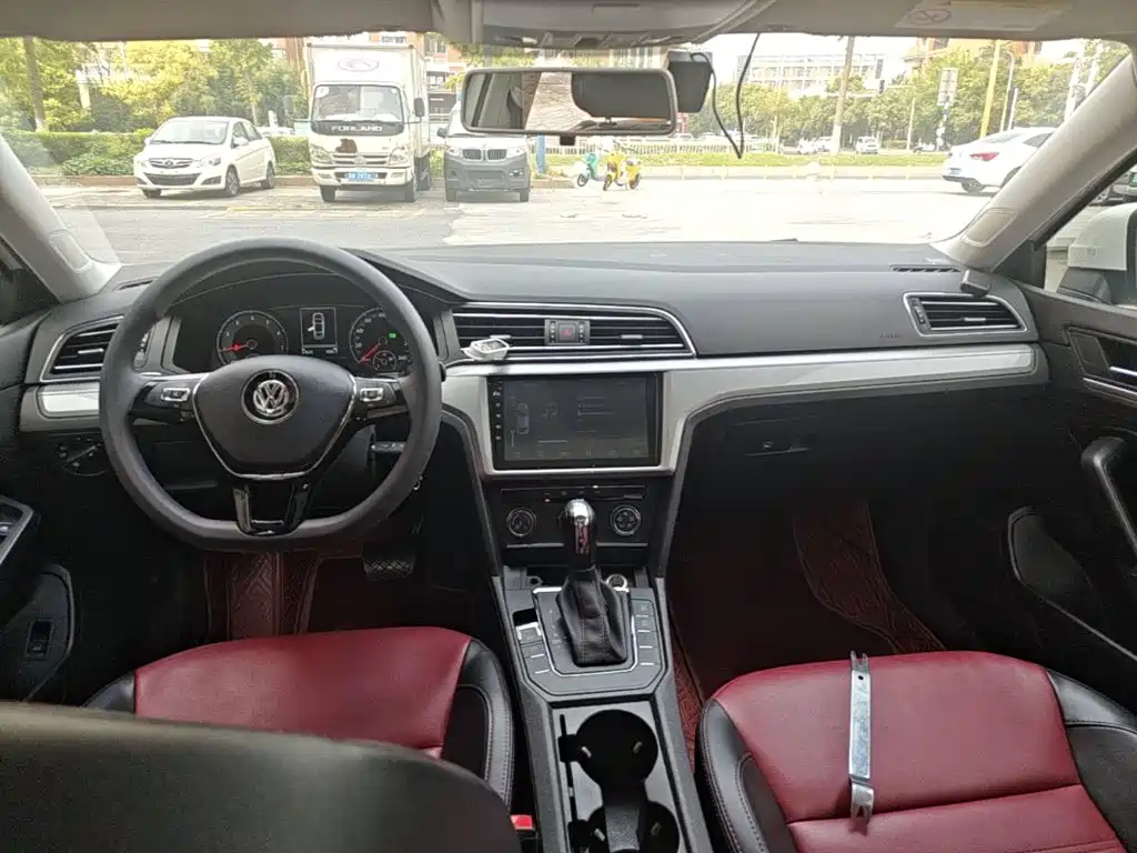 Volkswagen Lamando — миниатюра 10