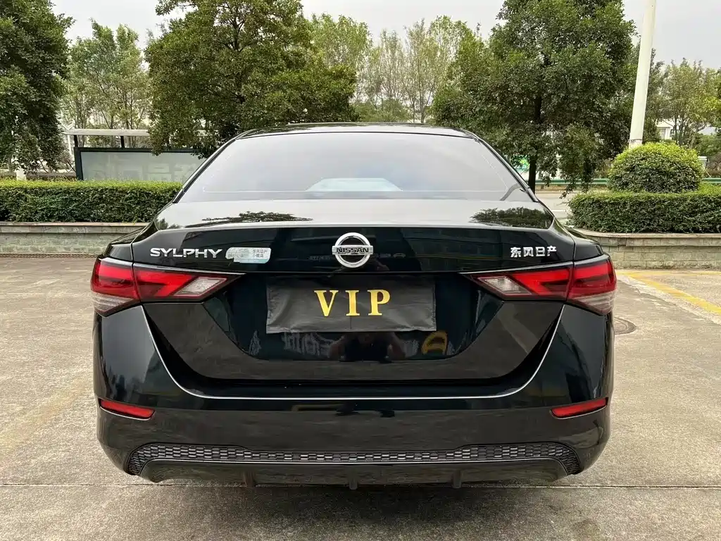 Nissan Sylphy — миниатюра 5