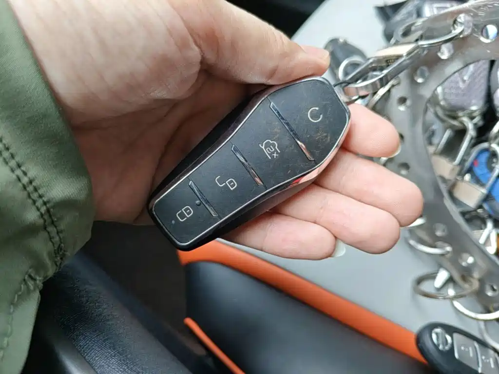 BYD Dolphin — миниатюра 9