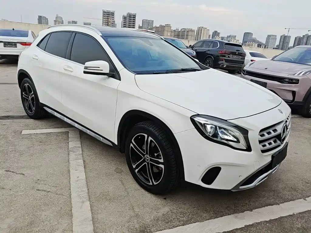 Mercedes-Benz GLA — миниатюра 4