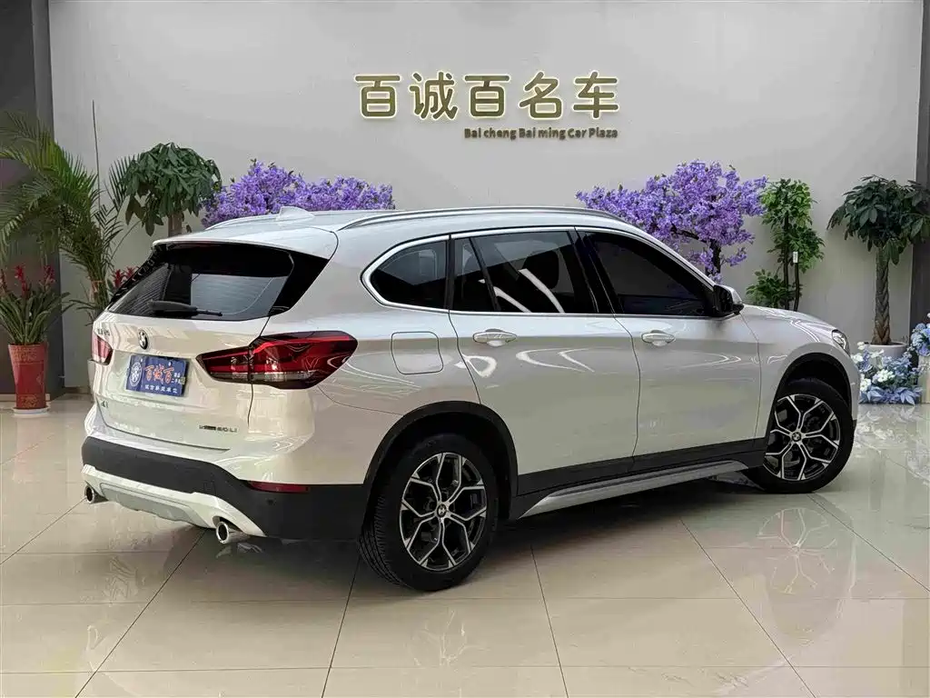 BMW X1 2022 sDrive20Li Premium