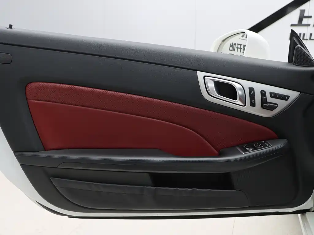 Mercedes-Benz SLK-Class — миниатюра 16