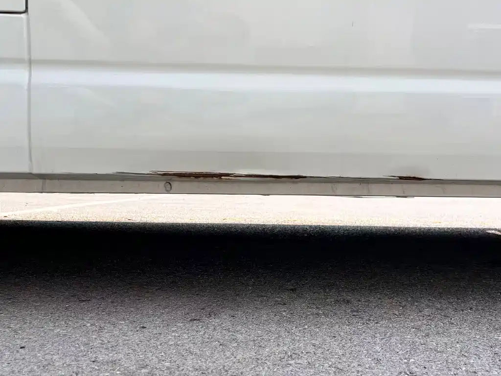 Toyota HiAce 2024 3.5L AT