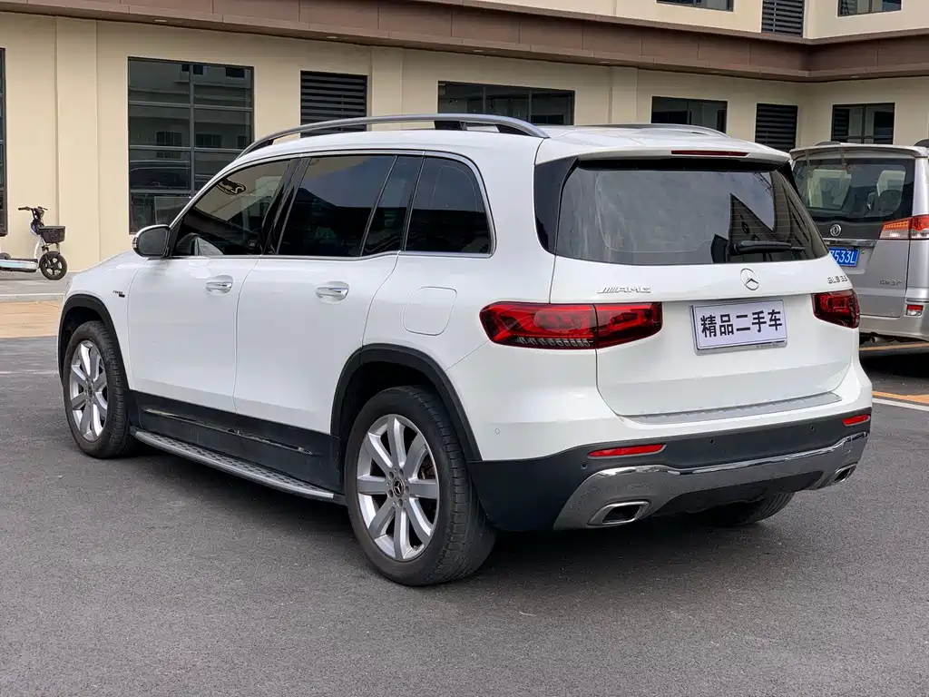 Mercedes-Benz GLB — миниатюра 4