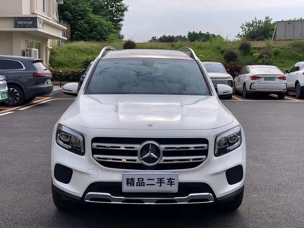 Mercedes-Benz GLB — миниатюра 2