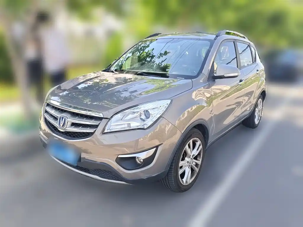 Купить Changan CS35