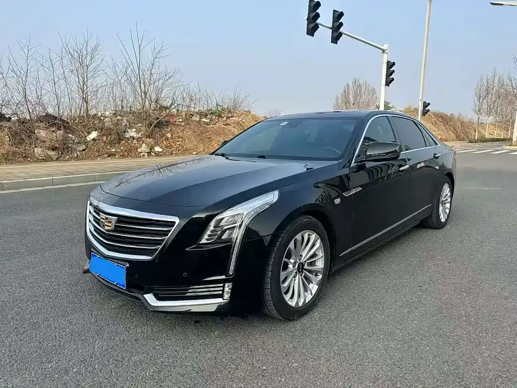 CADILLAC CT6