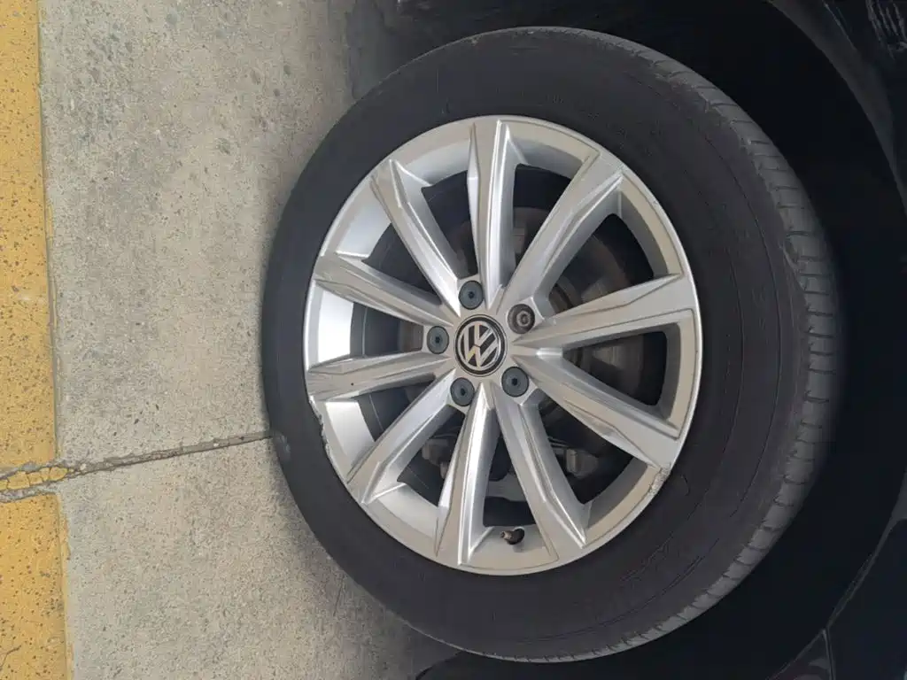 Volkswagen Passat — миниатюра 23